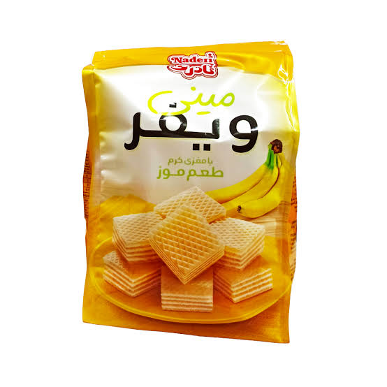 نادری مینی ویفر با طعم موز 90 گرمی